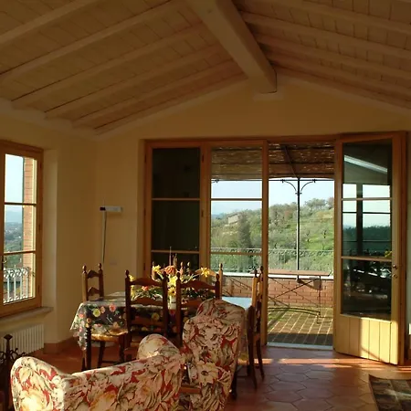 Daire Sleeps 4 Pool Air Con *